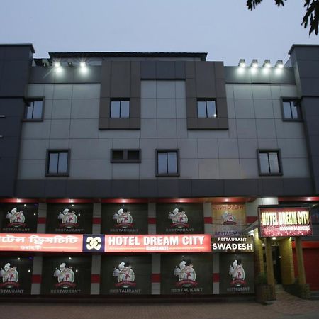 Hotel Dream City Гувахати Экстерьер фото