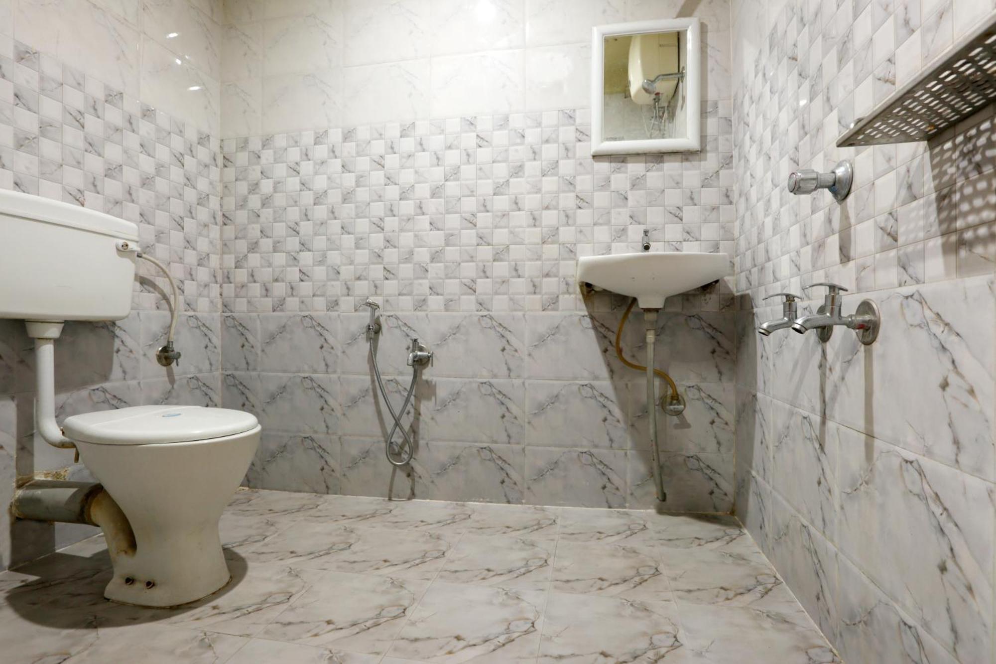 Hotel Dream City Гувахати Экстерьер фото